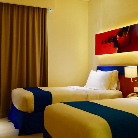Zia Hotel Kuta Кута Екстериор снимка